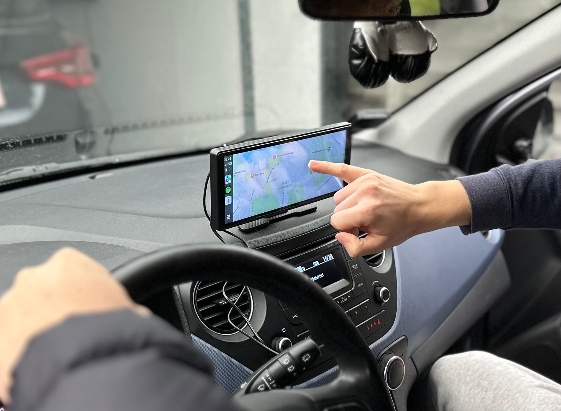 Navigation til bil, bilskærm med navigation, maps bilskærm, skærm til bil, PimpDash Pro, pimpup